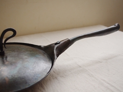 MN_fryingpan_1112_07.jpg