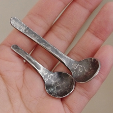 MN_toyspoon_1102_02s.jpg