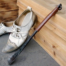 shoehorn01s.jpg