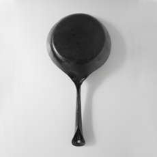 New_Fryingpan_1307_02_tr.jpg